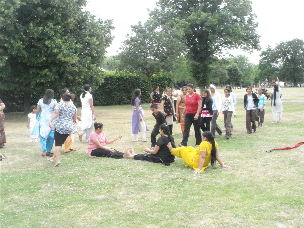 ©1987-2017 SKS Swaminarayan Temple East London