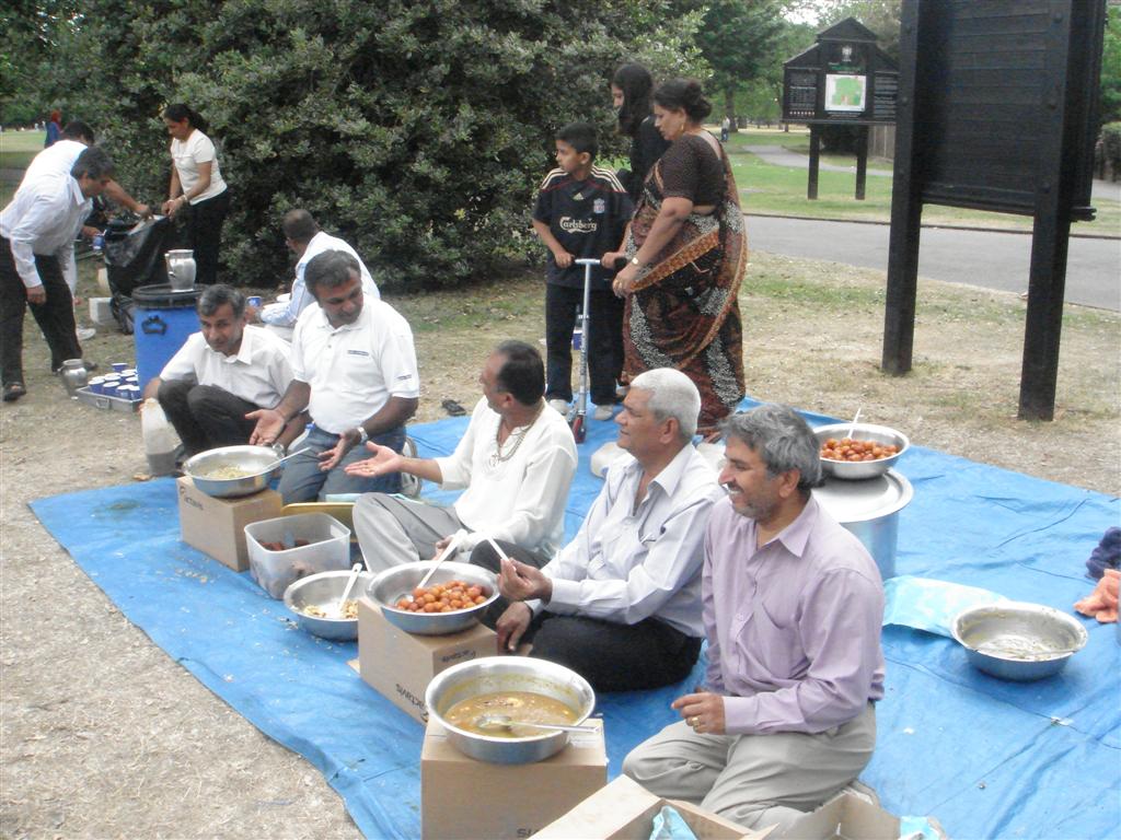 ©1987-2017 SKS Swaminarayan Temple East London