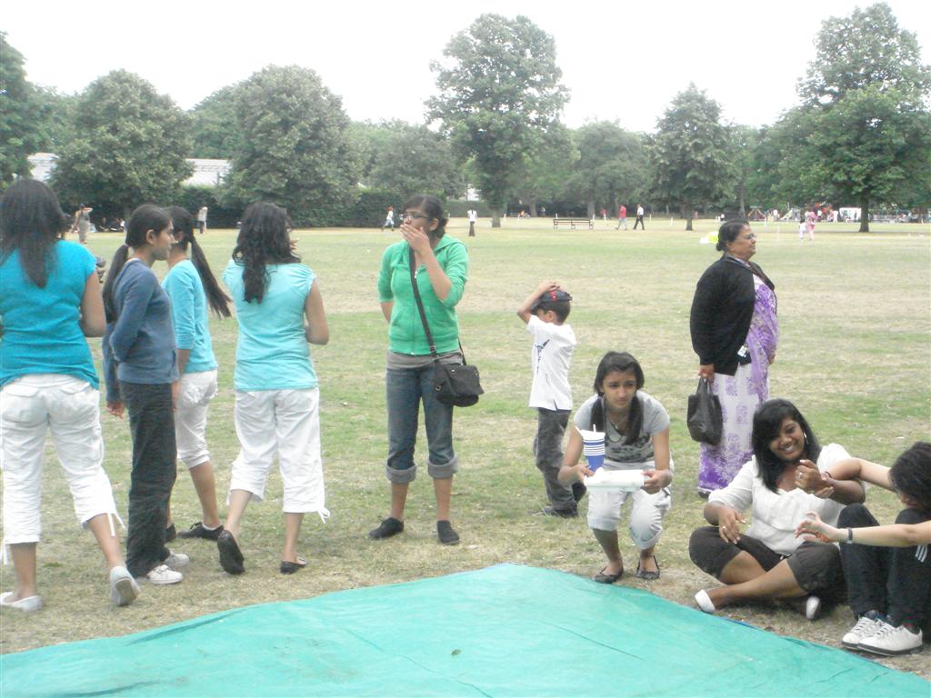 ©1987-2017 SKS Swaminarayan Temple East London