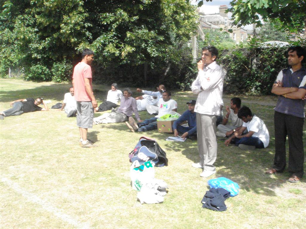 ©1987-2017 SKS Swaminarayan Temple East London