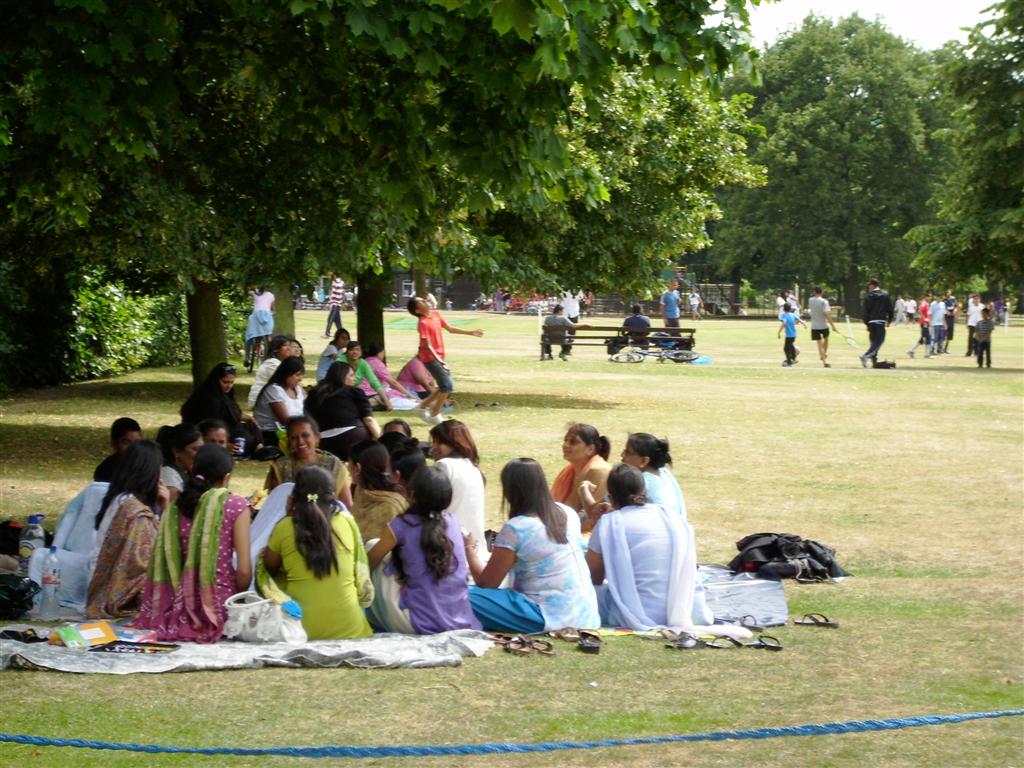 ©1987-2017 SKS Swaminarayan Temple East London