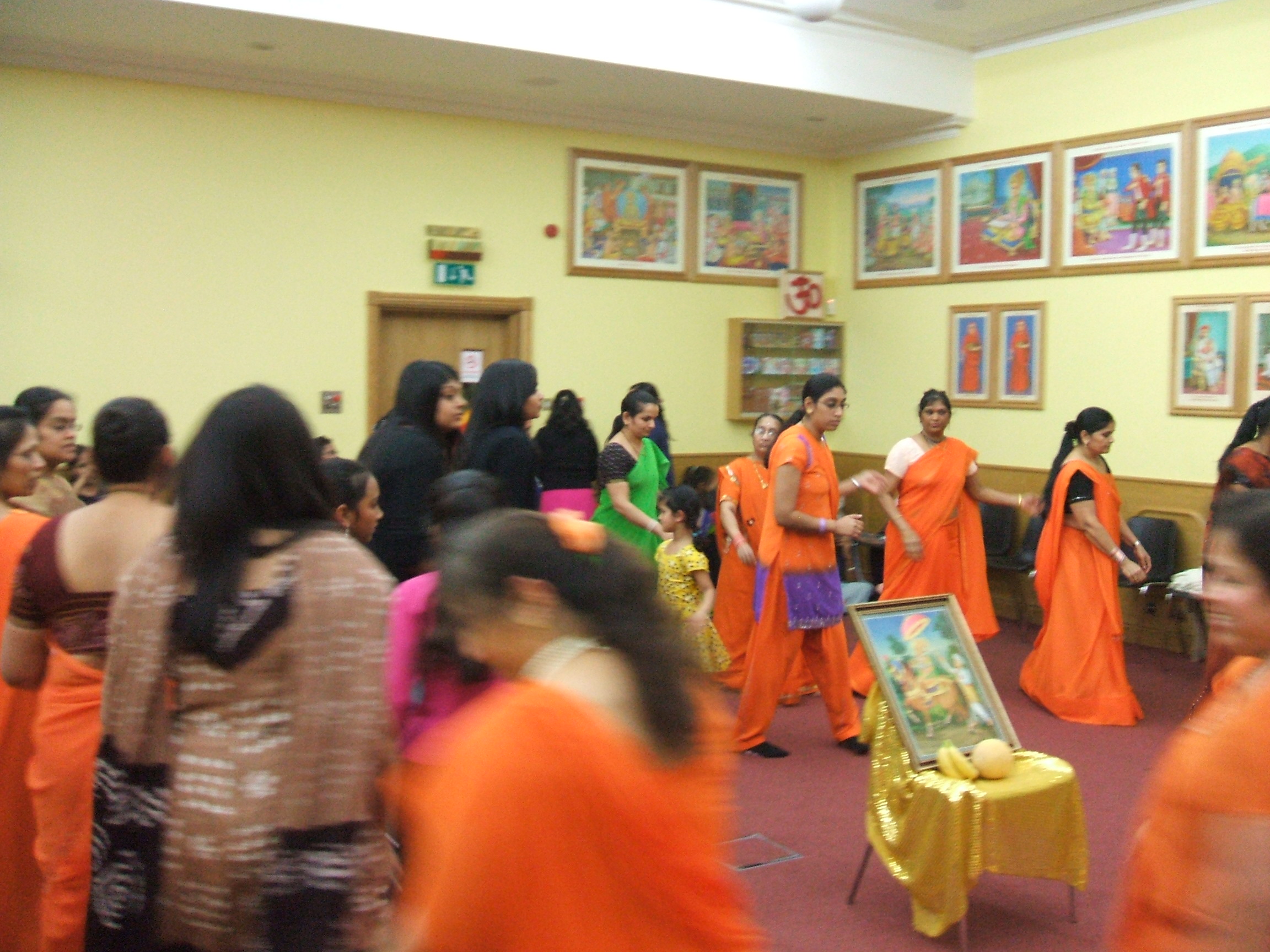 ©1987-2017 SKS Swaminarayan Temple East London