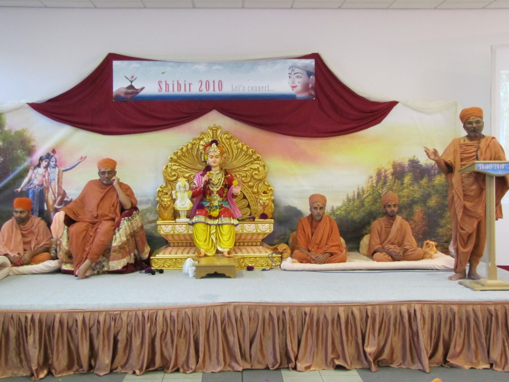 ©1987-2017 SKS Swaminarayan Temple East London