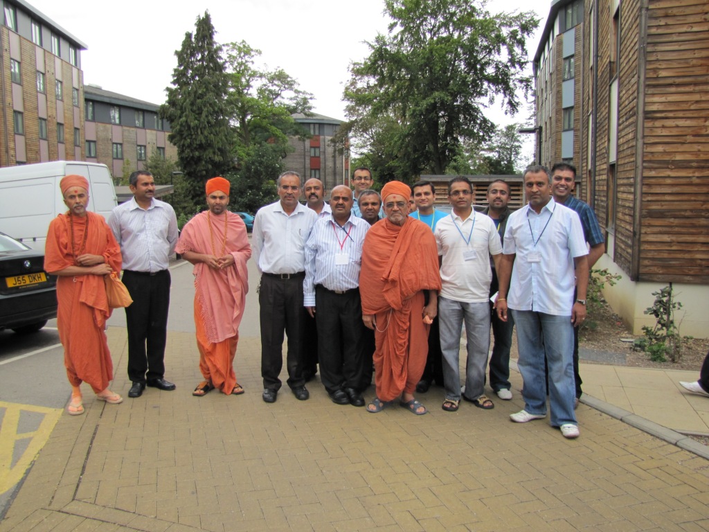 ©1987-2017 SKS Swaminarayan Temple East London