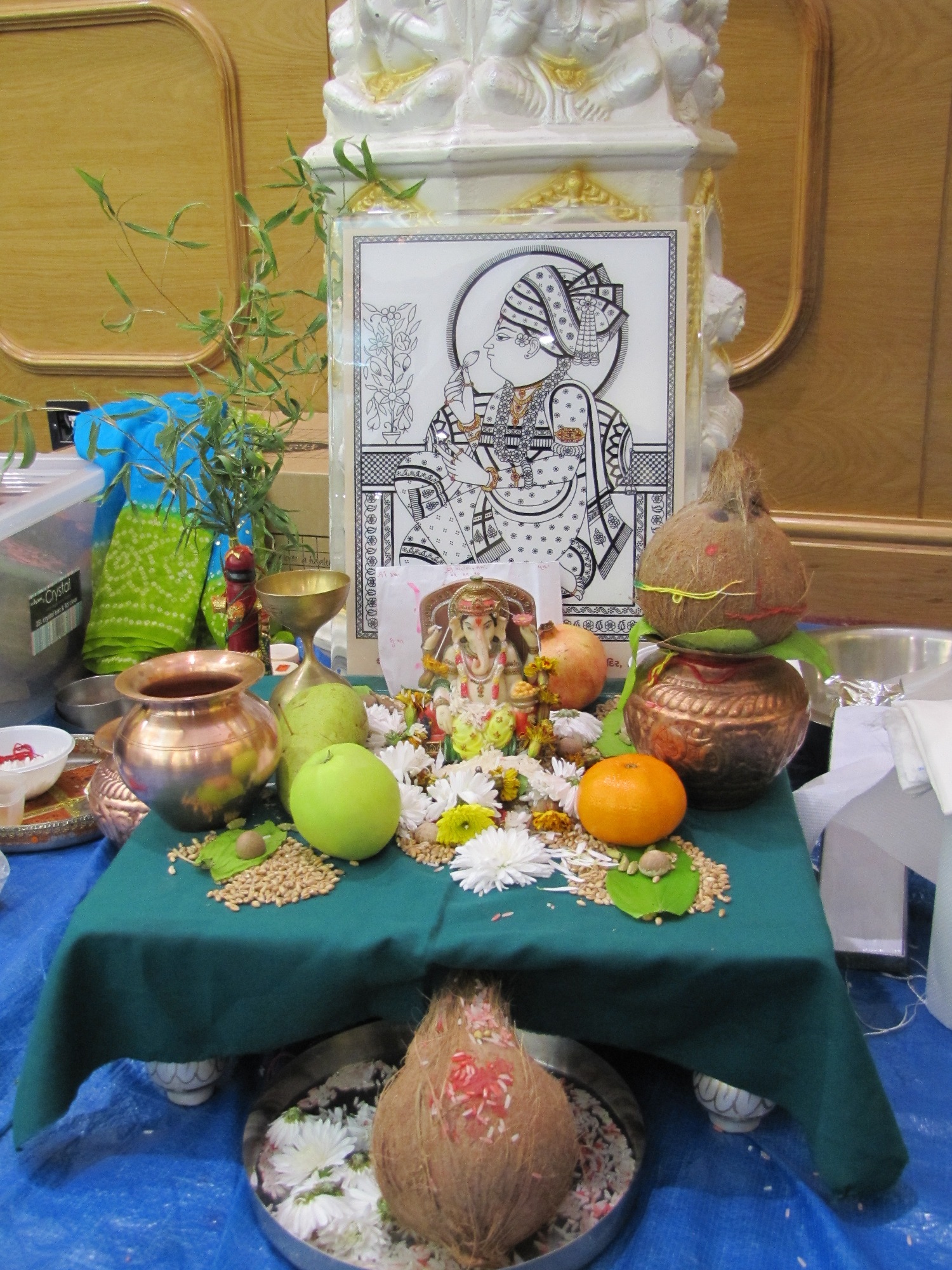 ©1987-2017 SKS Swaminarayan Temple East London