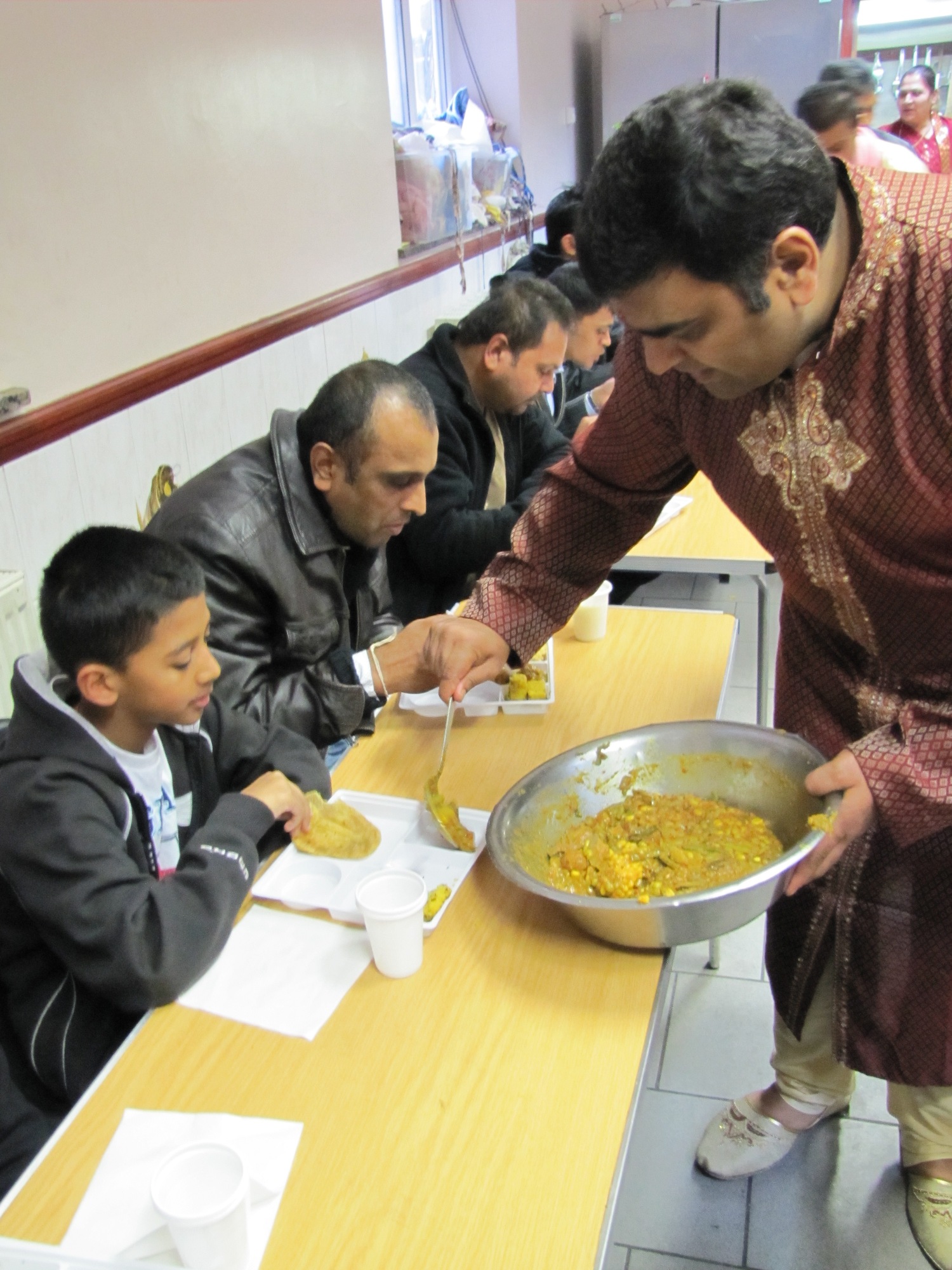 ©1987-2017 SKS Swaminarayan Temple East London