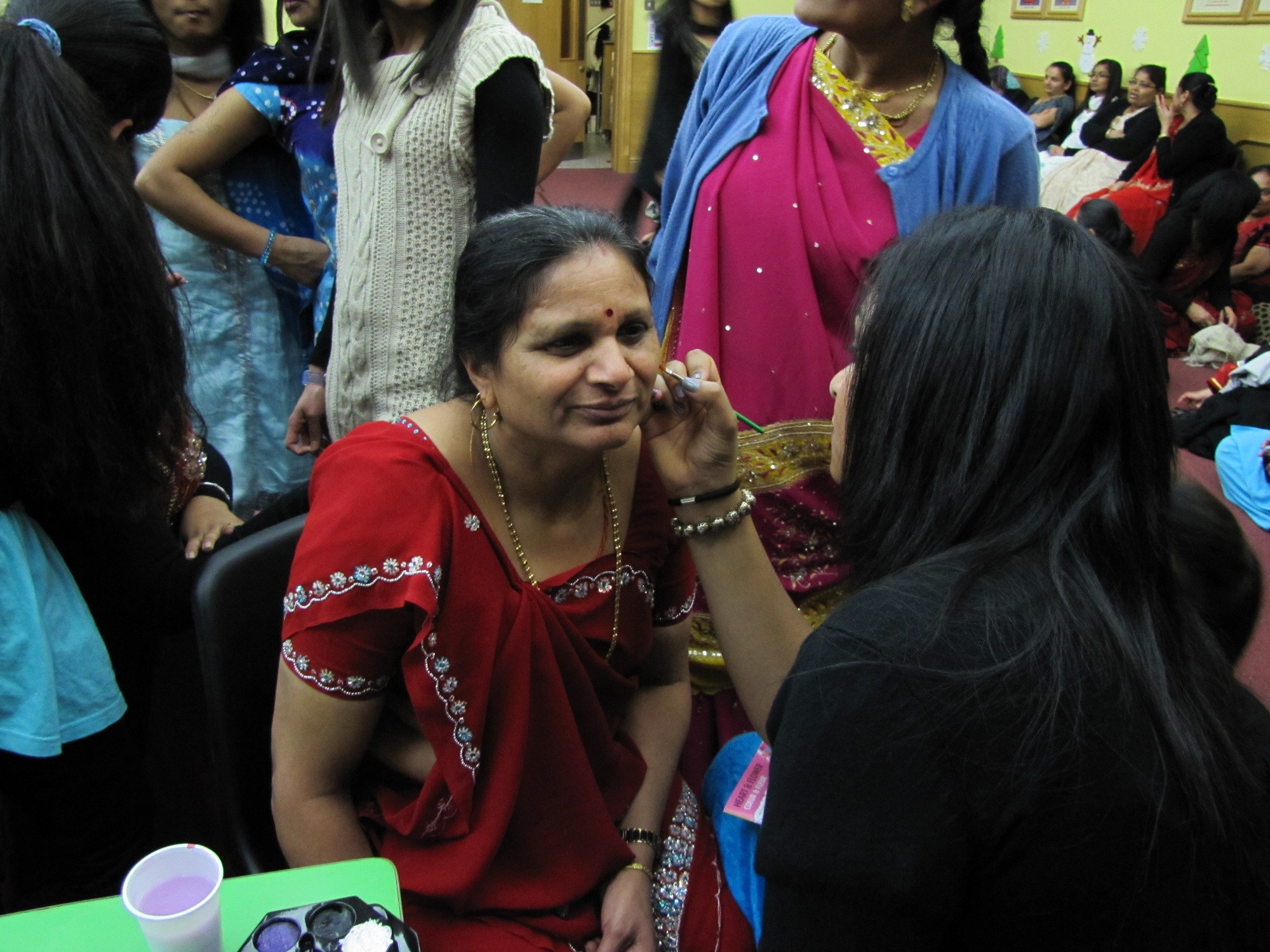 ©1987-2017 SKS Swaminarayan Temple East London