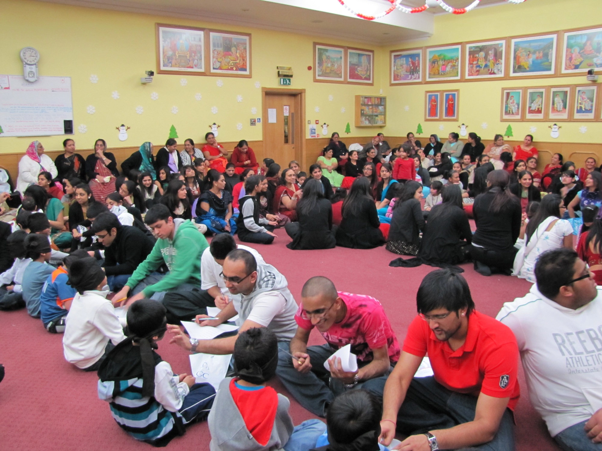 ©1987-2017 SKS Swaminarayan Temple East London