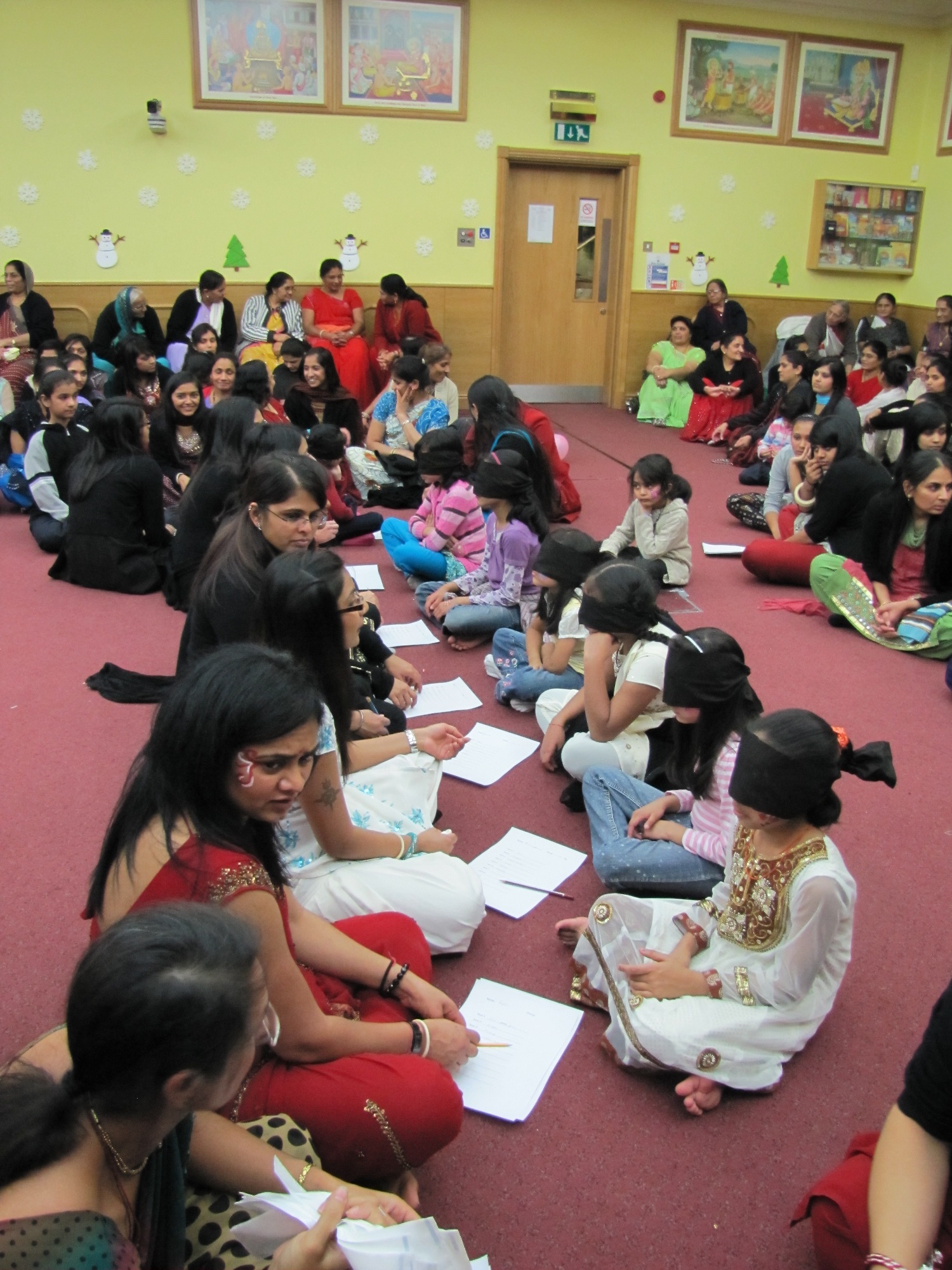 ©1987-2017 SKS Swaminarayan Temple East London