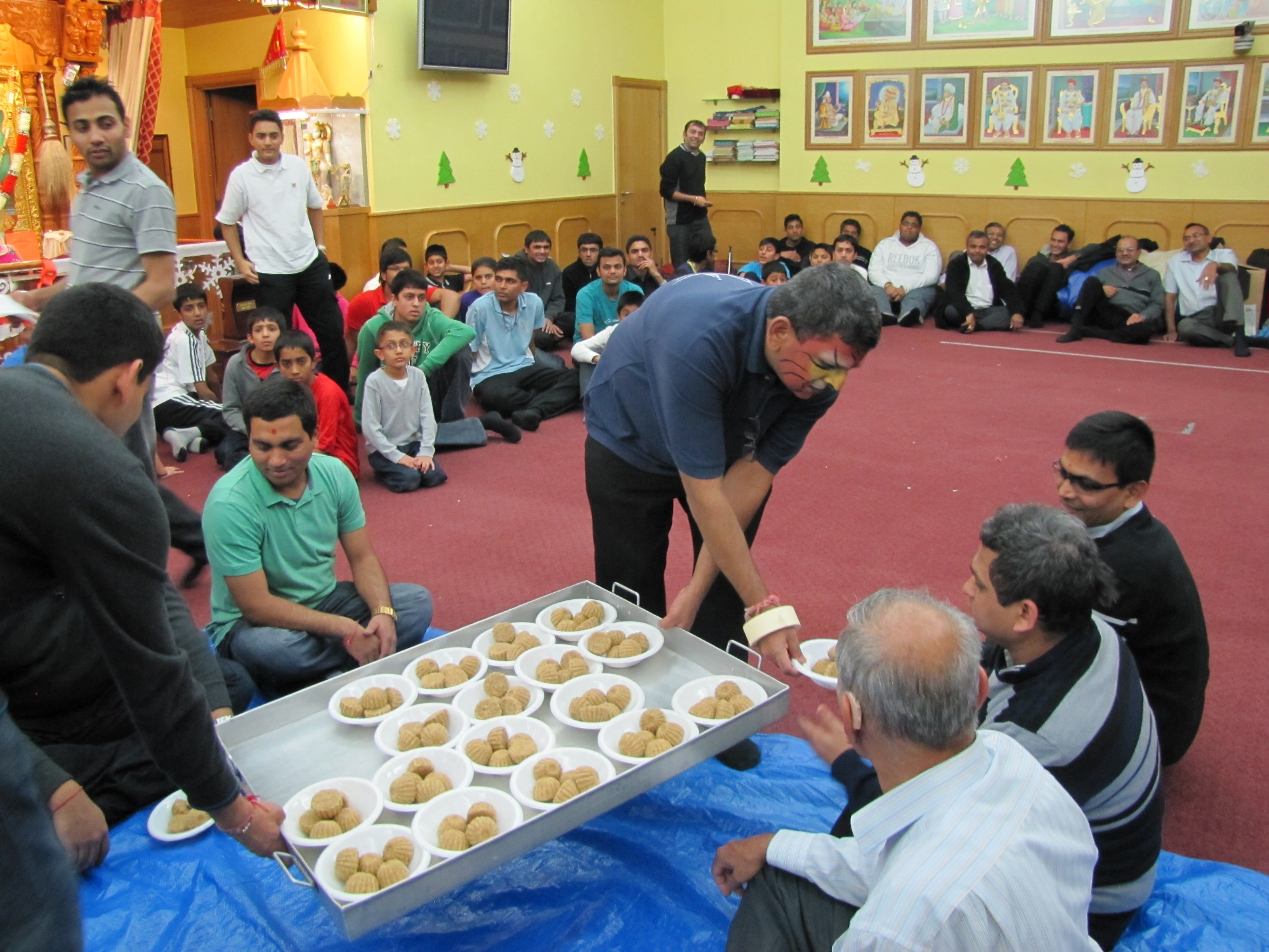 ©1987-2017 SKS Swaminarayan Temple East London