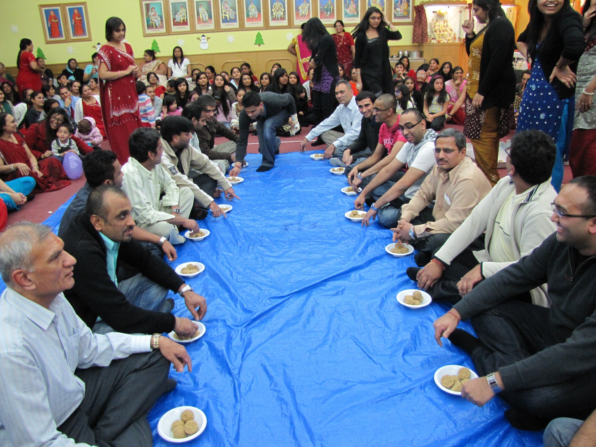 ©1987-2017 SKS Swaminarayan Temple East London