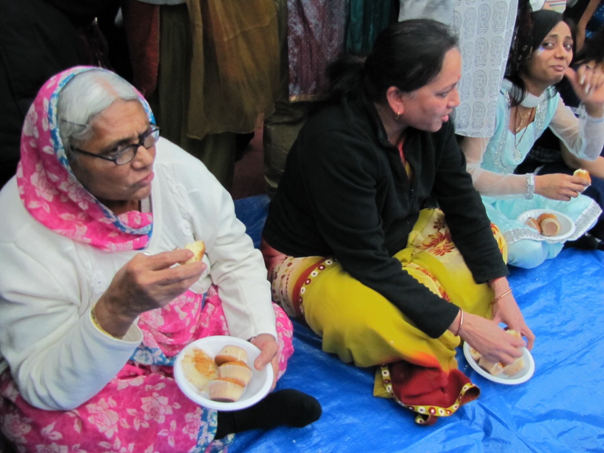 ©1987-2017 SKS Swaminarayan Temple East London