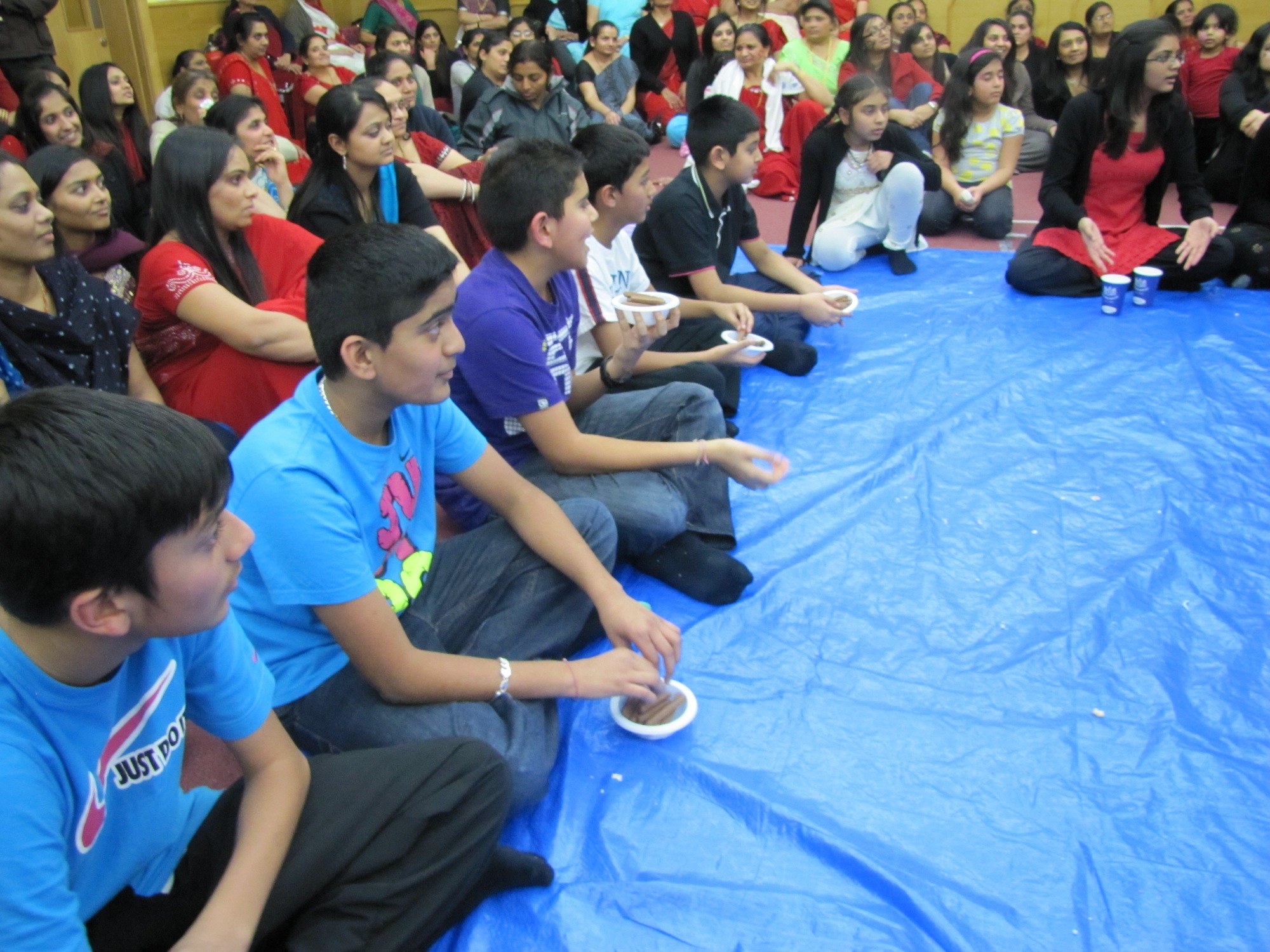 ©1987-2017 SKS Swaminarayan Temple East London
