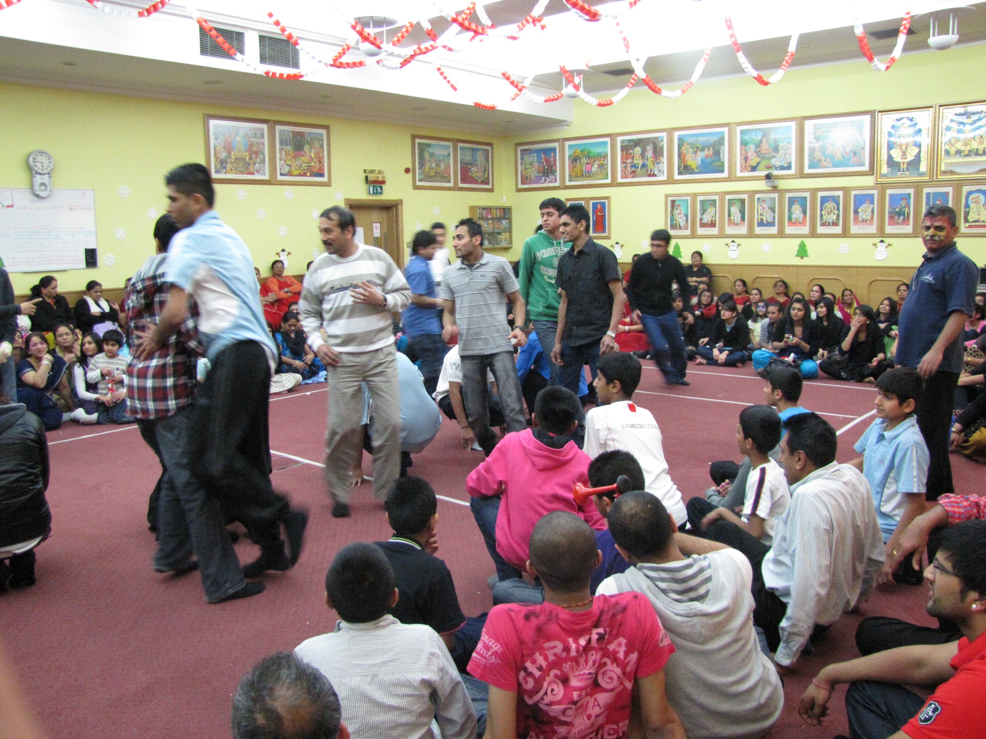 ©1987-2017 SKS Swaminarayan Temple East London