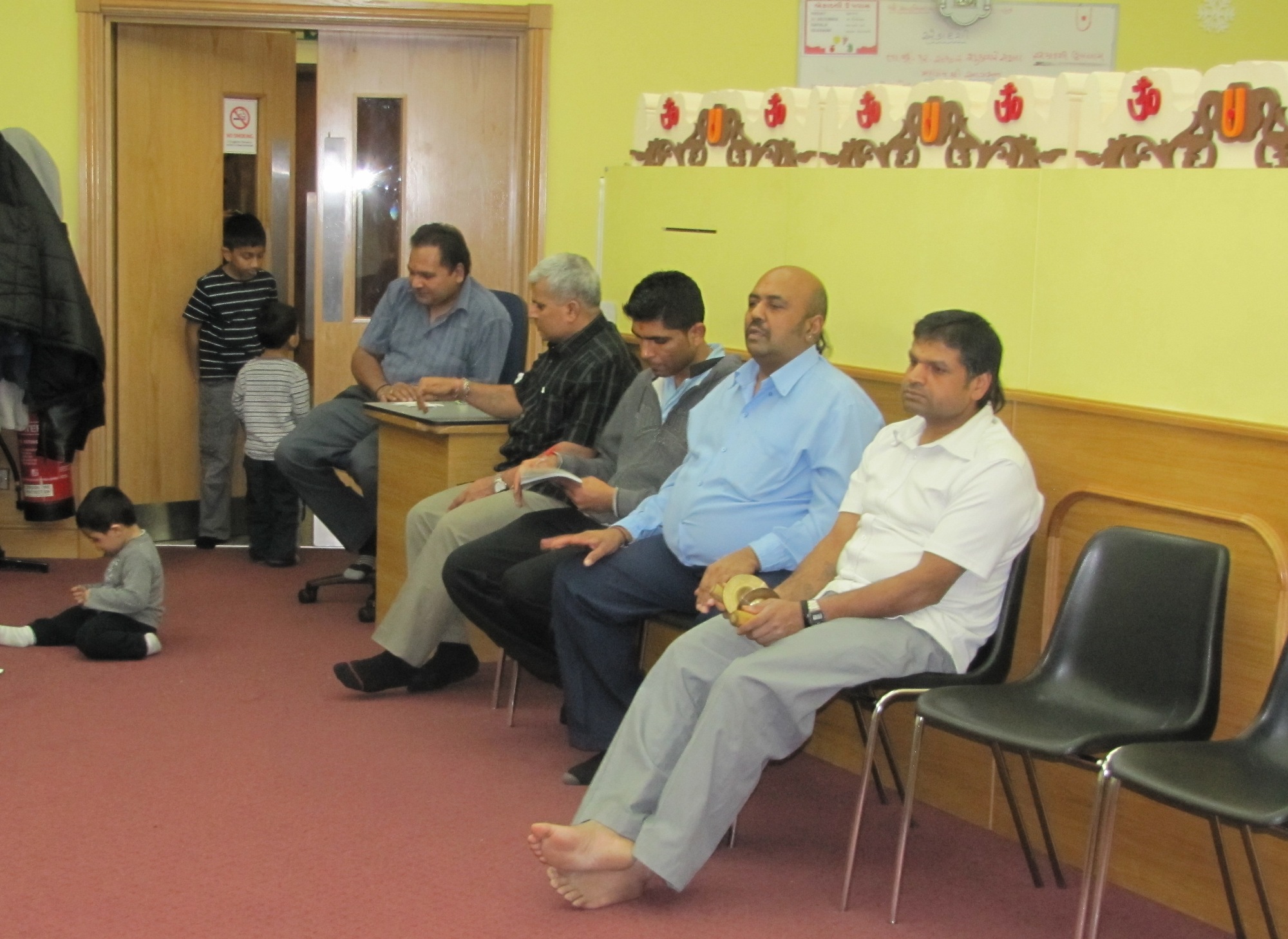©1987-2017 SKS Swaminarayan Temple East London