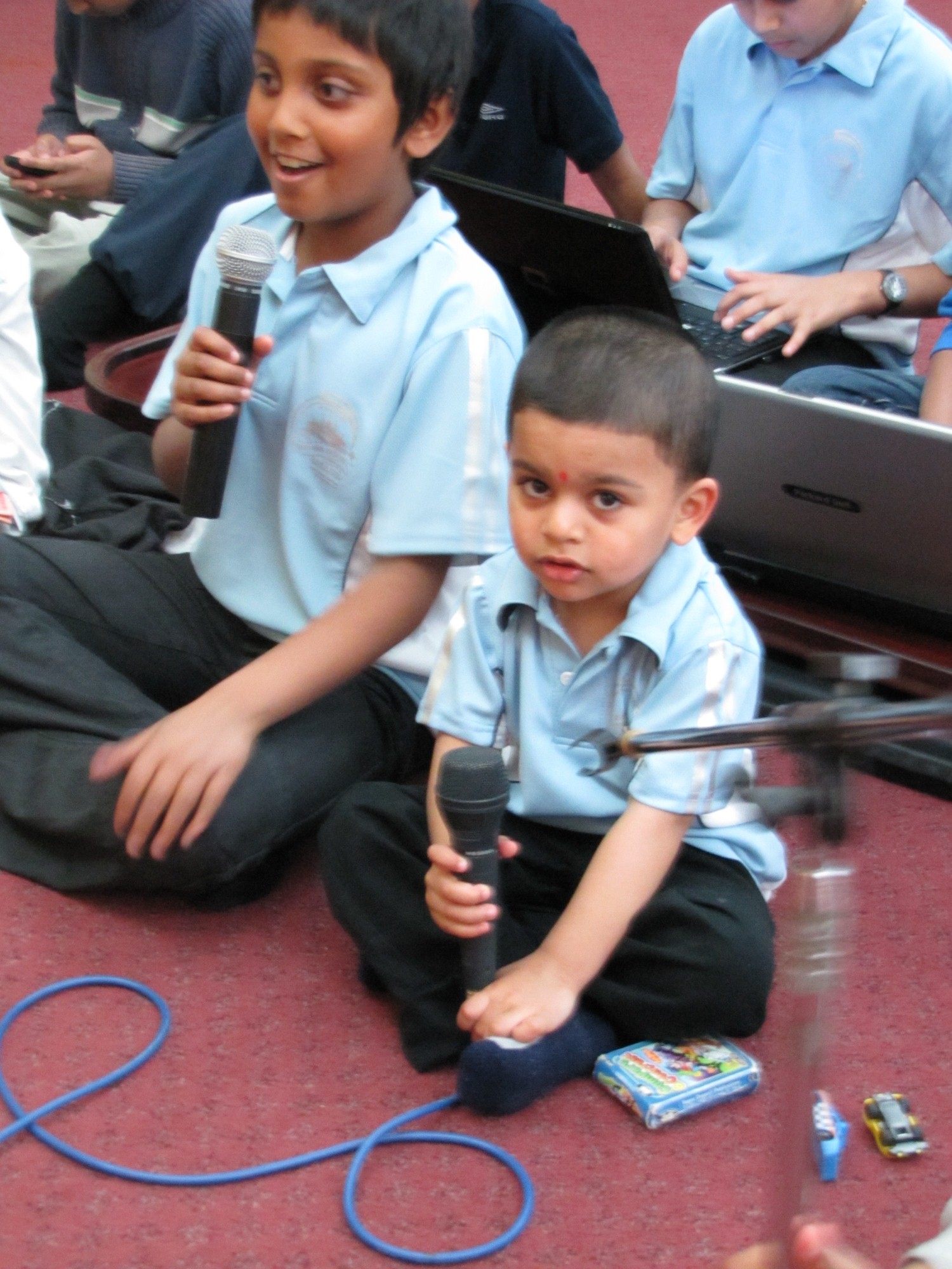 ©1987-2017 SKS Swaminarayan Temple East London