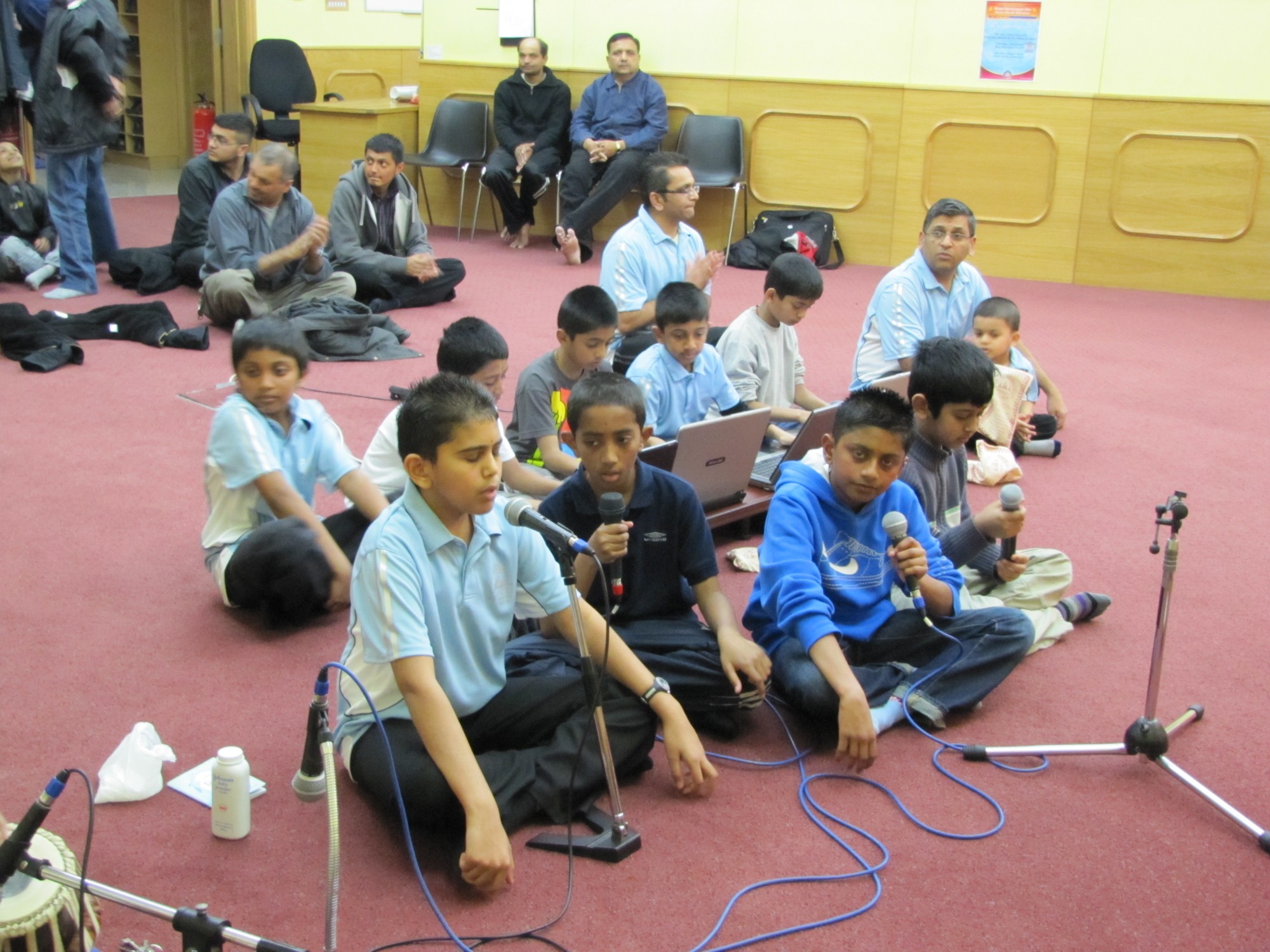 ©1987-2017 SKS Swaminarayan Temple East London
