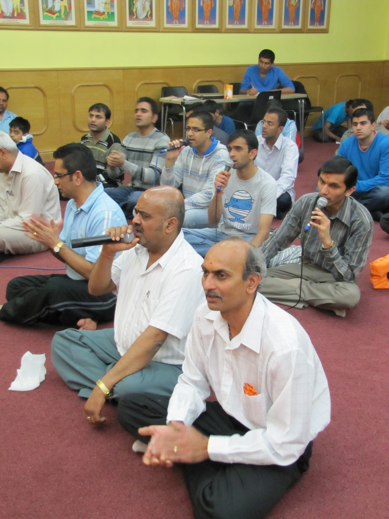 ©1987-2017 SKS Swaminarayan Temple East London