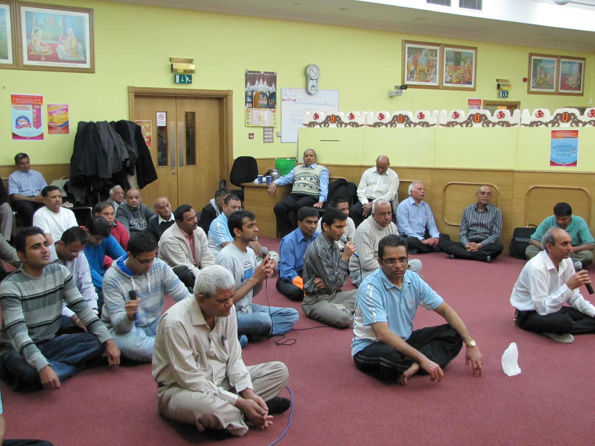 ©1987-2017 SKS Swaminarayan Temple East London