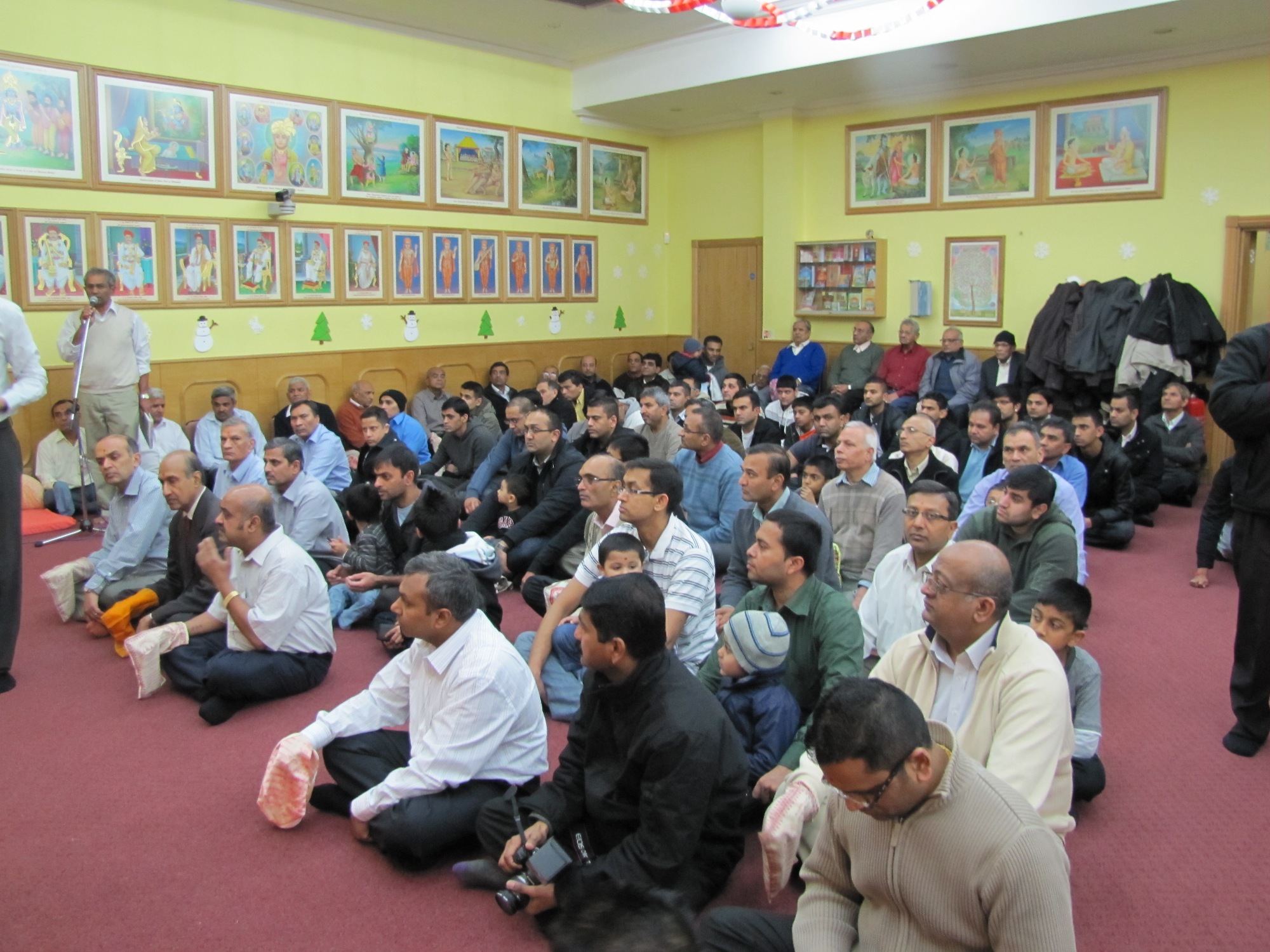 ©1987-2017 SKS Swaminarayan Temple East London