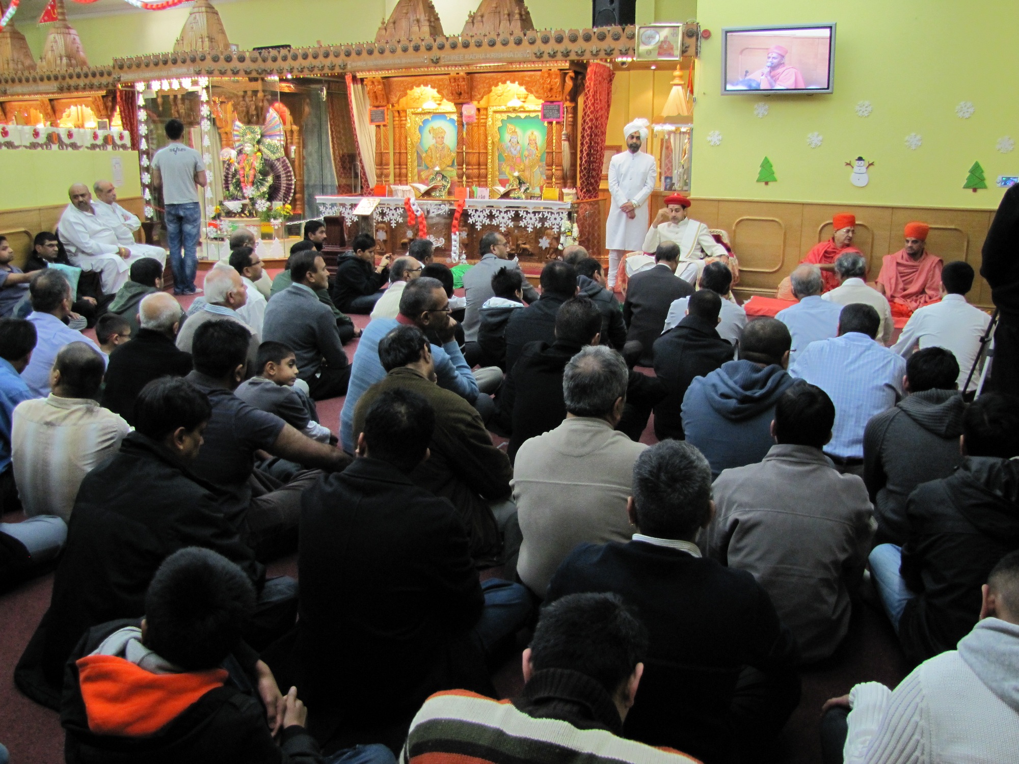 ©1987-2017 SKS Swaminarayan Temple East London