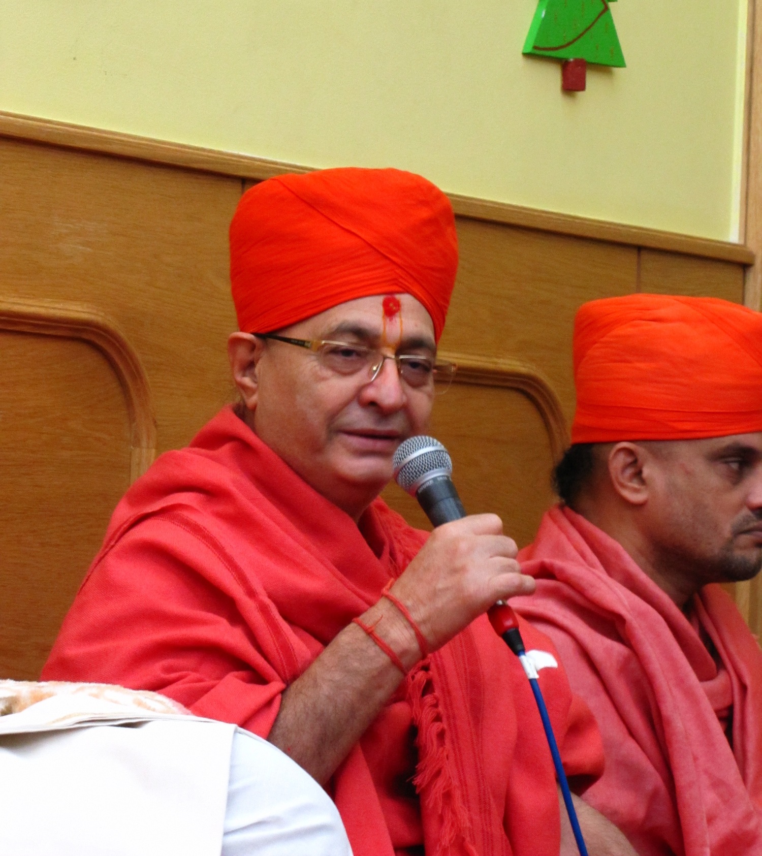 ©1987-2017 SKS Swaminarayan Temple East London