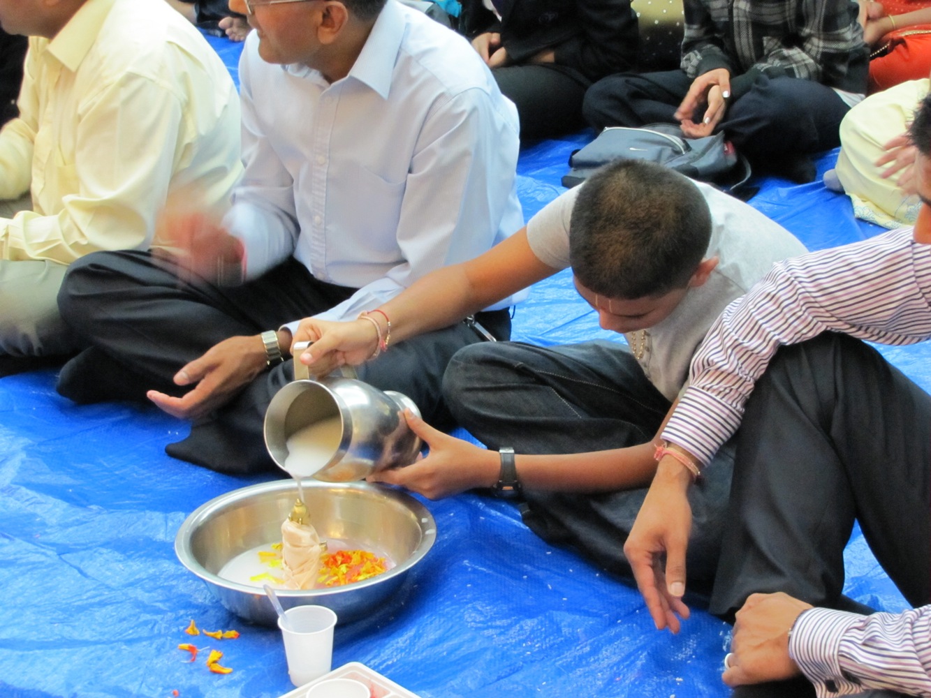 ©1987-2017 SKS Swaminarayan Temple East London