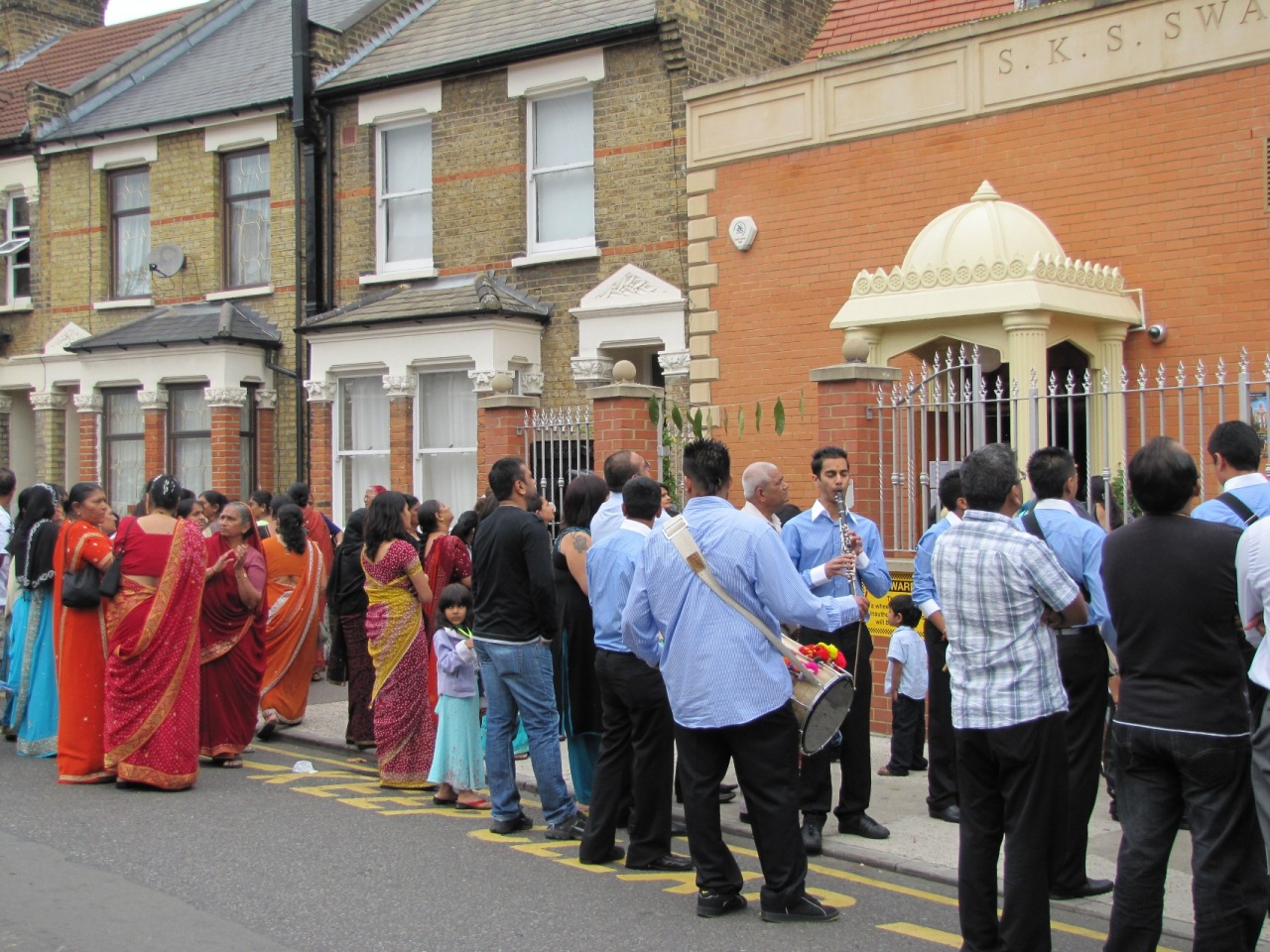 ©1987-2017 SKS Swaminarayan Temple East London