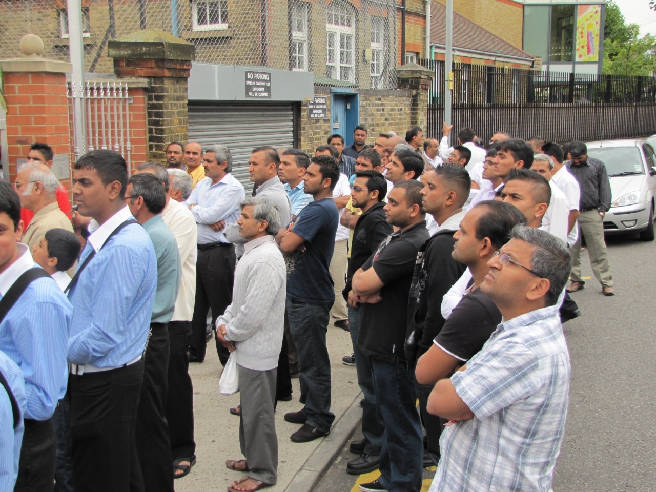 ©1987-2017 SKS Swaminarayan Temple East London