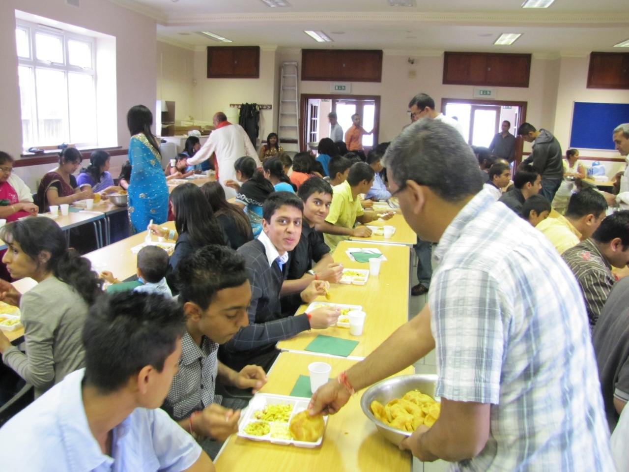 ©1987-2017 SKS Swaminarayan Temple East London