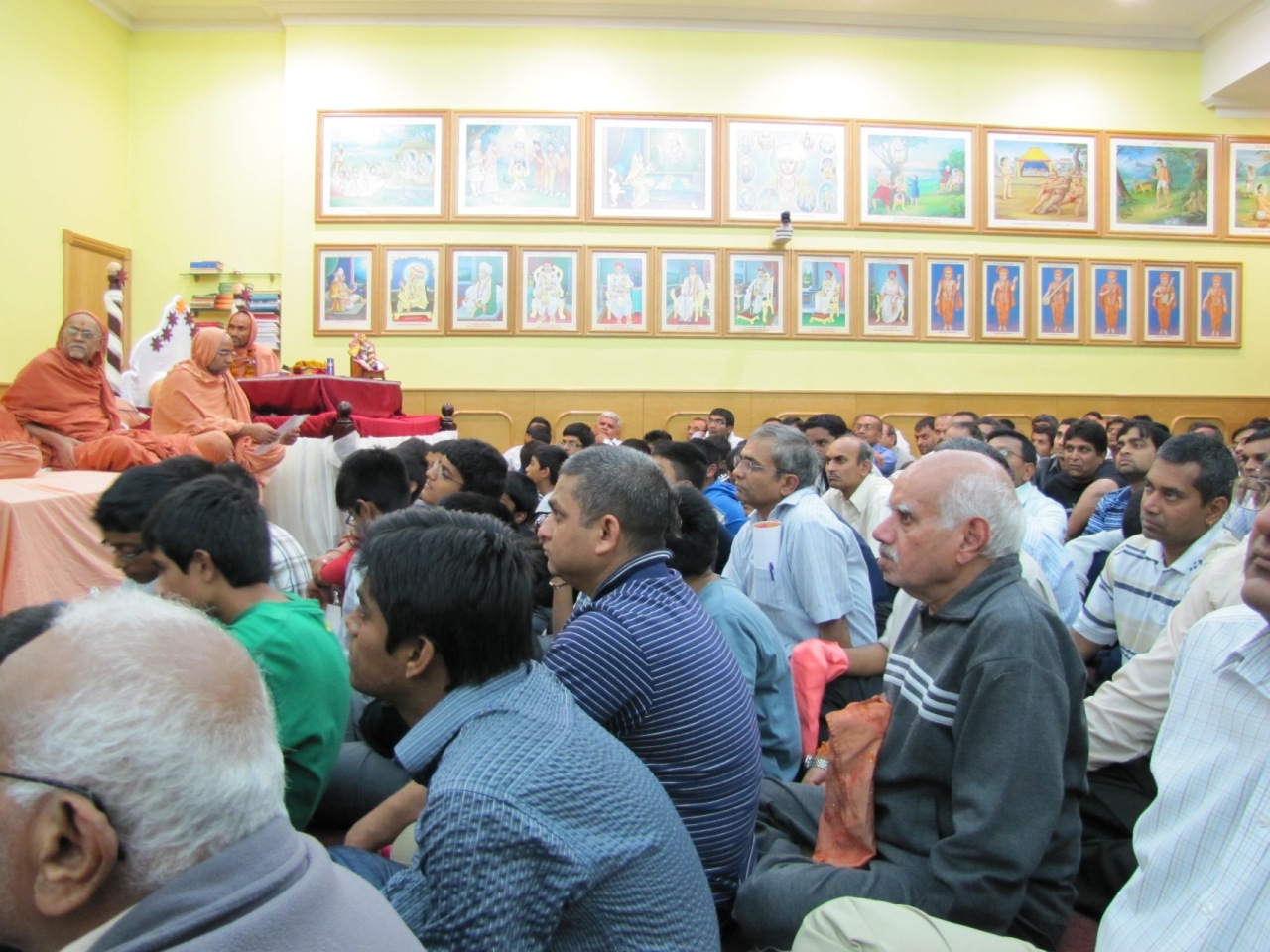 ©1987-2017 SKS Swaminarayan Temple East London